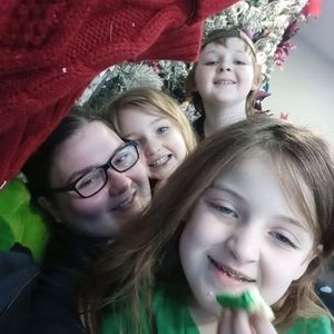 Meet your Posher, Noel